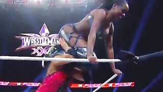 Naomi Nipple Slip