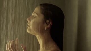 Stefanie Scott takes a shower in I.T.