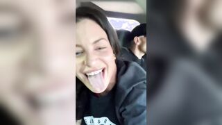 [/r/PublicSexPorn] Driving sex [gif]