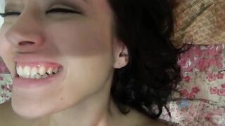 Daisy Summer lip biting orgasm