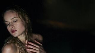 Brie Larson In The Rain