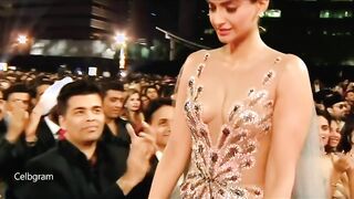 Sonam Kapoor Cleavage Gfy