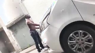 Migrant Gets Rocked After Attempting to Block Traffic To Solicit Donations