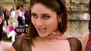 Kareena Kapoor mic chat anyone?