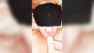 I got the blindfold again.... should have seen this cumming!