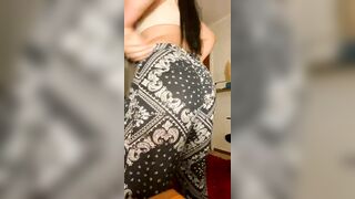 22 year old Mum, can I bounce my Ass on you? ????