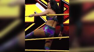 NXT Peyton. So sexy????????