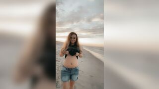 Beach boobies! [GIF]