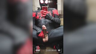 SPIDERMAN MILES MORALES: locked at home