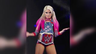 Alexa Bliss had some cool cosplay attire ????