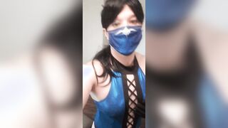 Kitana Cosplay (Front Side)