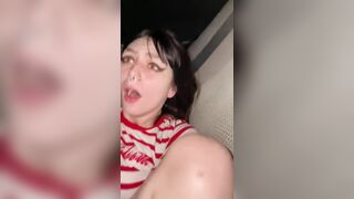 Teen goth slut filled in the back seat