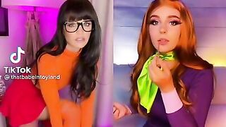 Thatbabeintoyland and Tanya Miller playing Daphne and Velma, who are you picking?