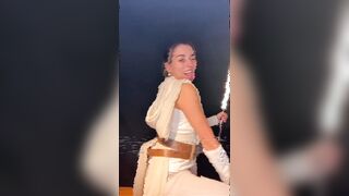 Slayeas cosplay blowjob edit as Rey Skywalker [original porn vid Beckywhyte]