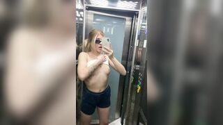 small tits in the elevator :3