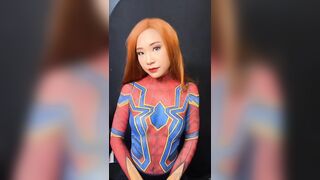 Spiderman (bodypaint) by Sleepylaura